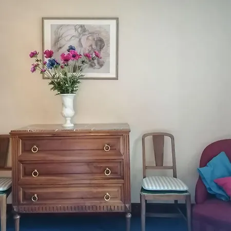 Au Village Ferienhaus