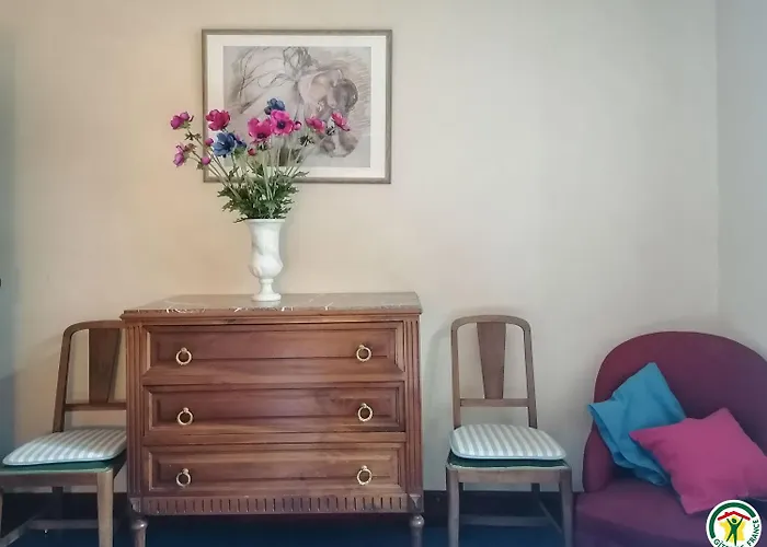 Au Village Ferienhaus