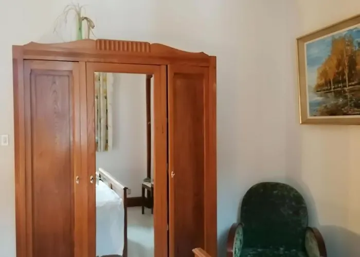 Au Village Ferienhaus